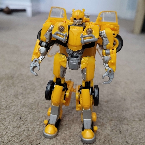 🔥Host Pick 💖Bumblebee Transformers - Picture 2 of 6
